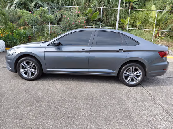 VOLKSWAGEN JETTA, 2.0 L, AÑO 2019, KM 70.000, B/ 11,900.00