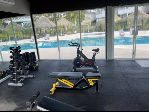 VENTA DE CASA EN PARADISE POINT
