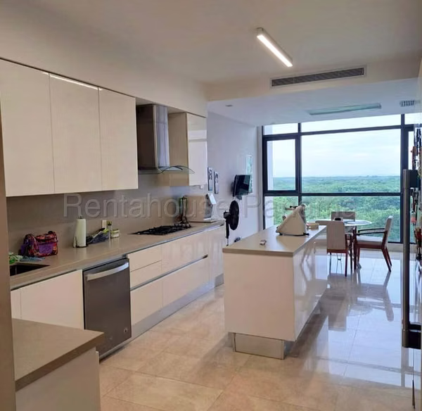 Opportunity in Santa Maria Golf Apartment for Sale 26EPP4075