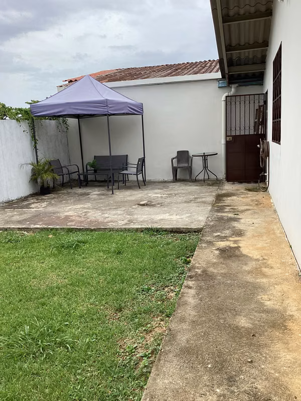 Venta de casa Urbanización Parque Oviedo