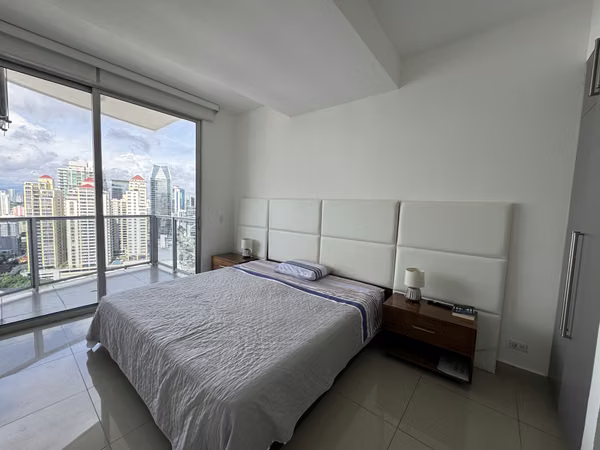Apartment for Rent in the Banking District