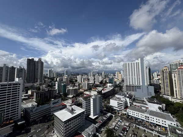 Apartment for Rent in the Banking District