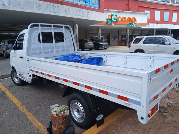 Acarreos , transporte mudanzas