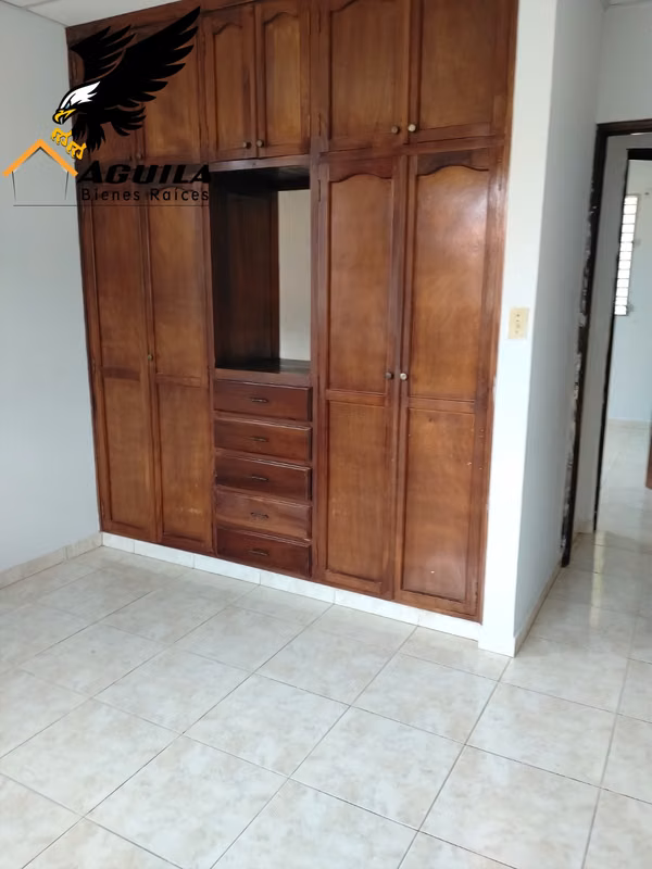 ÁGUILA REAL ESTATE RENTS HOUSE IN VILLA DE LOS SANTOS