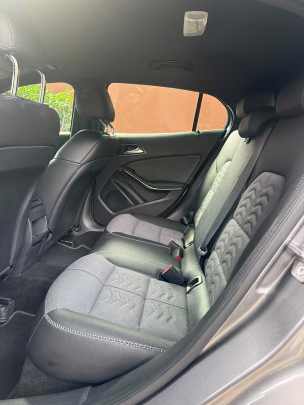 MARKETS -BENZ GLA $8,900