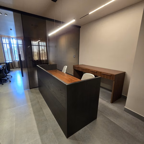 THE OFFICE OF LIGHT IN SANTA MARIA GOLF &amp; amp; COUNTRY CLUB