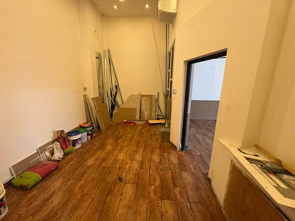 COMMERCIAL PLACE TO RENT IN OCEAN MALL, EAST COAST