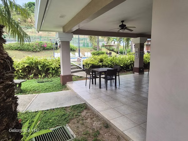 BARGAIN HOUSE SALE IN PH VILLA TIBER