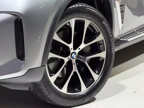 BMW X5 xDrive40i 2024