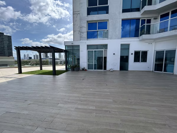 Exclusive Apartment in The Regent 3 Master Suites + Private Terrace