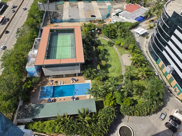 Exclusive Apartment in The Regent 3 Master Suites + Private Terrace