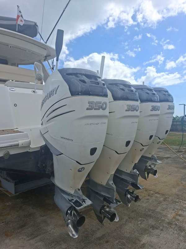 SALE - QUAD MERCURY VERADO 350 L6