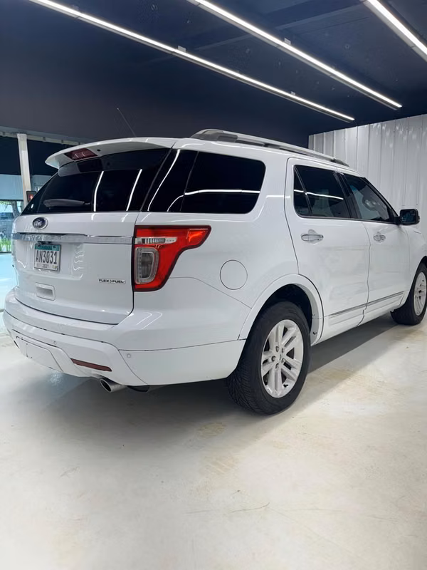 FORD EXPLORER XLT 2014 UNA SOLA DUEÑA