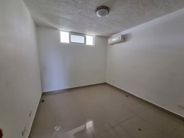 OPPORTUNITY ENJOYED in Ground Floor with garden 3 PH ALTAMIRA GARDENS