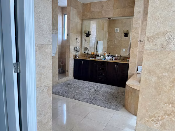 FULL-FLOOR APARTMENT FOR SALE IN COSTA DEL ESTE