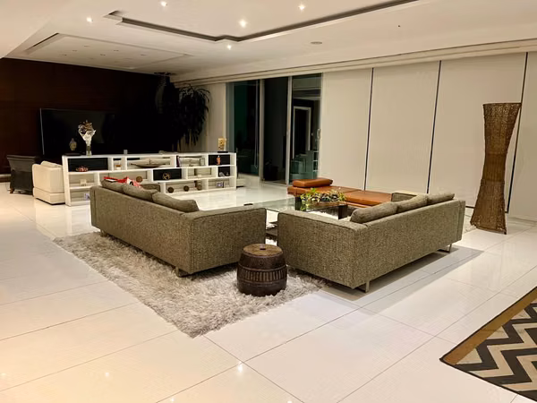 FULL-FLOOR APARTMENT FOR SALE IN COSTA DEL ESTE