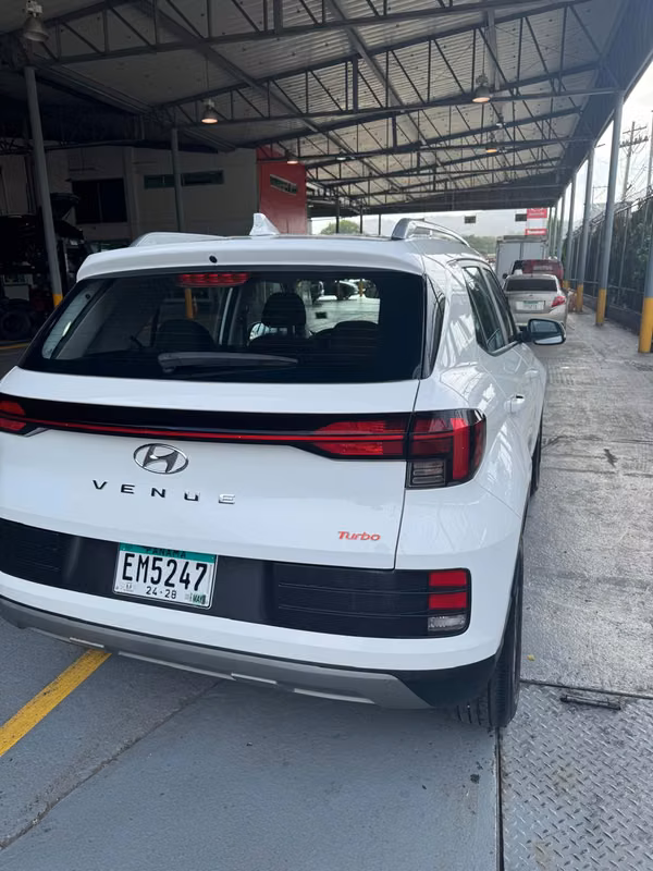 HYUNDAI VENUE 2025