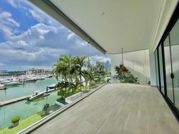 Ocean Reef Islands | Luxury 3-Bedroom Apartment for Rent | 282 m²