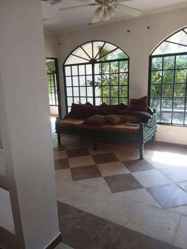 Melissa Foster Luxury alquila casa en Albrook. MFR2052