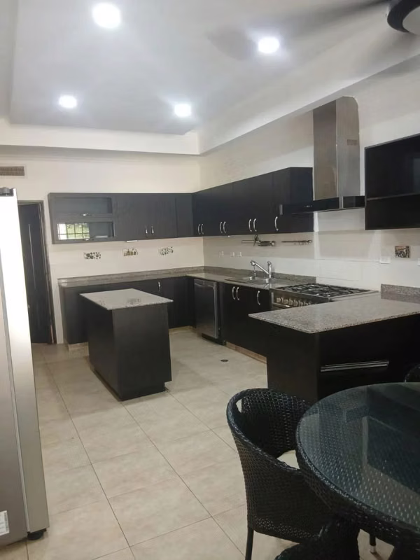 Melissa Foster Luxury alquila casa en Albrook. MFR2052