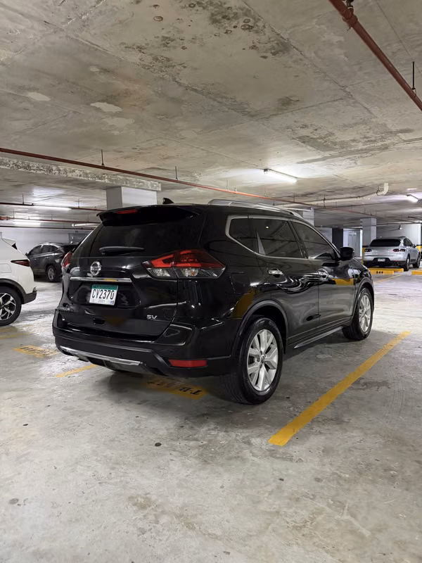 2019 Nissan Rogue SV same as Xtrail- Excellent Condition - $9,900