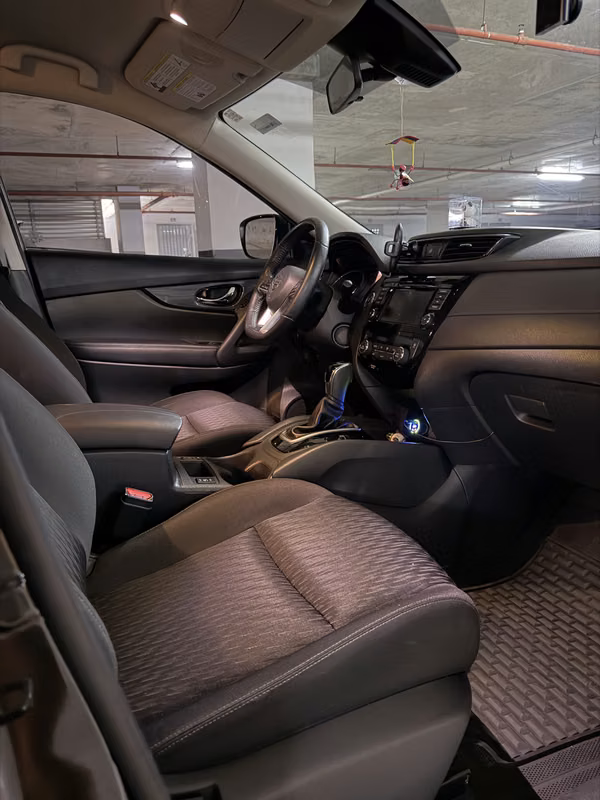 2019 Nissan Rogue SV same as Xtrail- Excellent Condition - $9,900