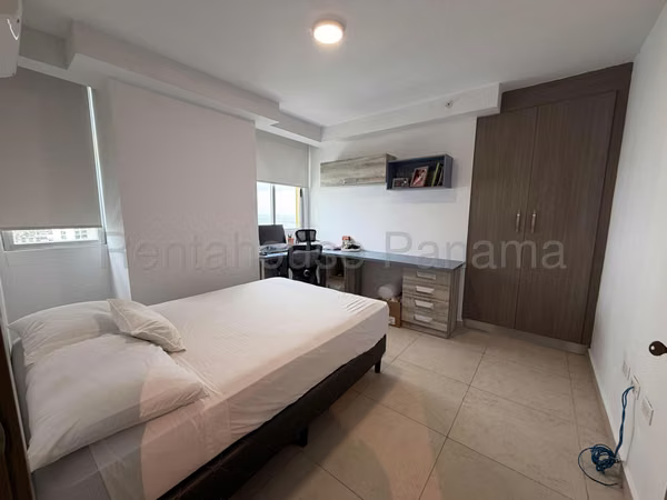 Apartment for sale in Costa del Este SN 27-261