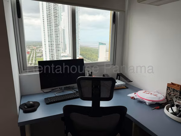 Apartment for sale in Costa del Este SN 27-261