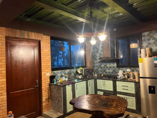 RENT HOUSE WIDE 2 LEVELS FULL FURNISHED BLUE HILL