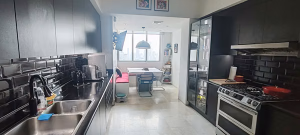 Pacific Village Apartamento en Venta