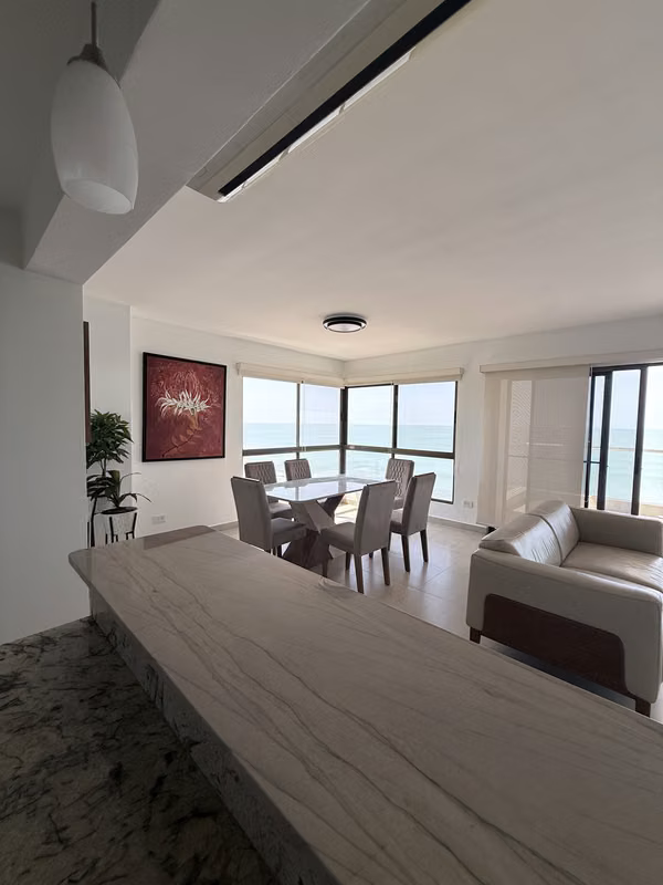 Sea Front Apartment in PH Biltmore, Gorgona