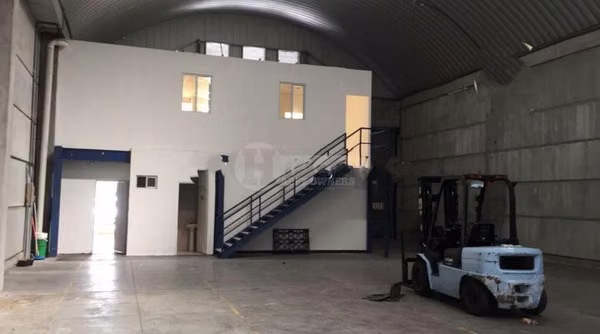 Venta de Galera / OfiBodega en Tocumen. E.L