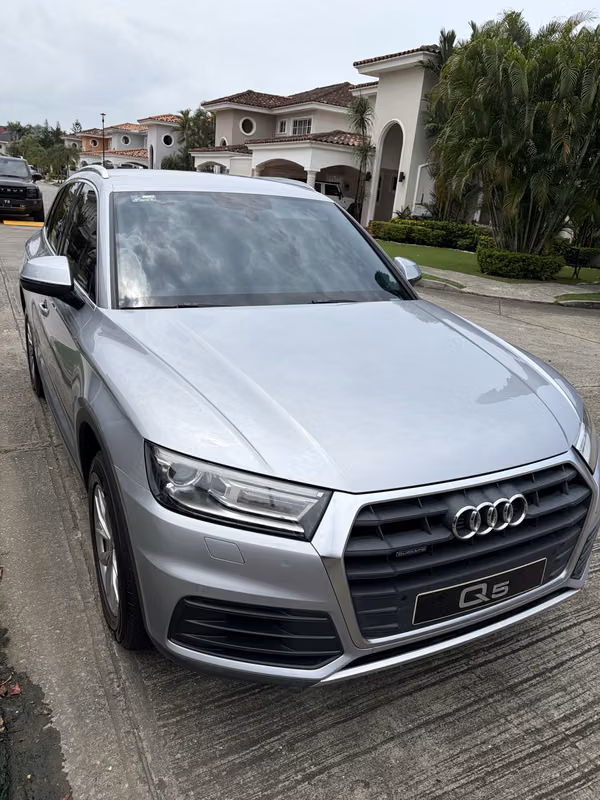 AUDi Q5-2020 Bajo
