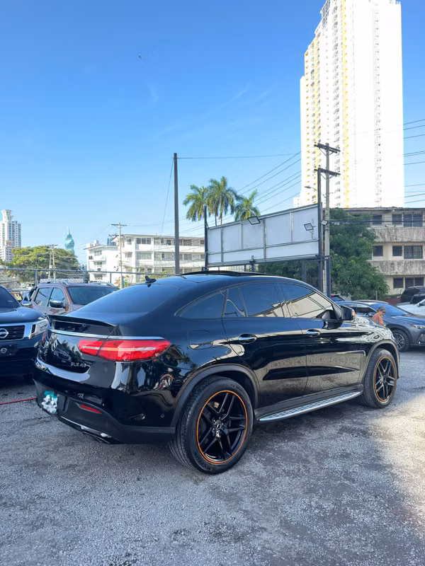 MERCEDES GLE43 2018