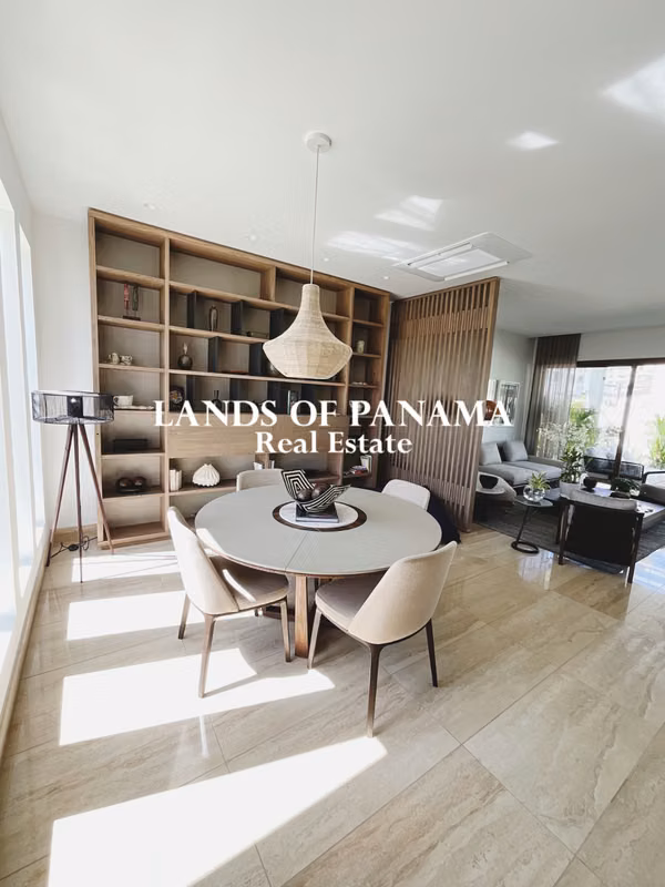 SE VENDE CASA 399.91 m2 THE WOODS – SANTA MARÍA $1,310,264