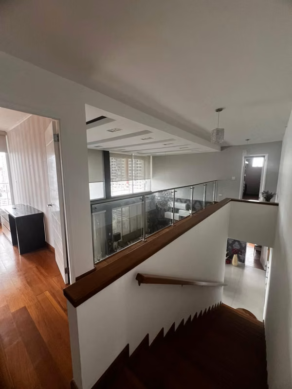 SPACIOUS AND BEAUTIFUL APARTMENT WITH DIRECT ENTRANCE TO OMAR PARK