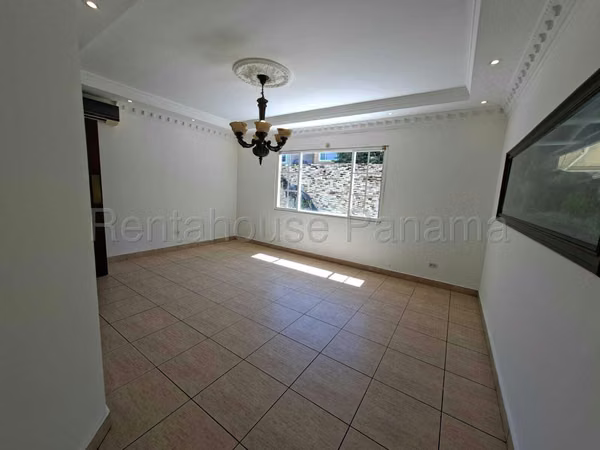 House for Sale in Costa del Este Costa Dorada Direct Client Only LFC