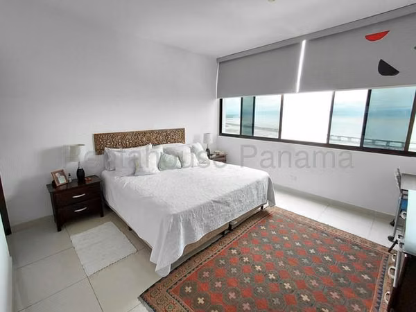 SALE OF LUXURIOUS APARTMENT IN COCONUT OF THE SEA 26CDY3095