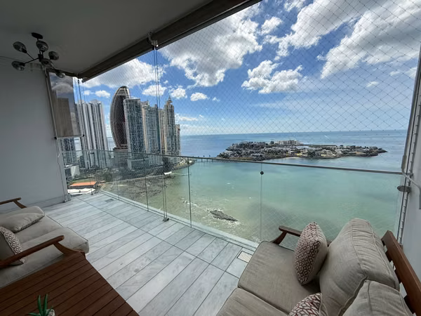 Sea Point Oceanfront | Furnished or Appliances Only Option