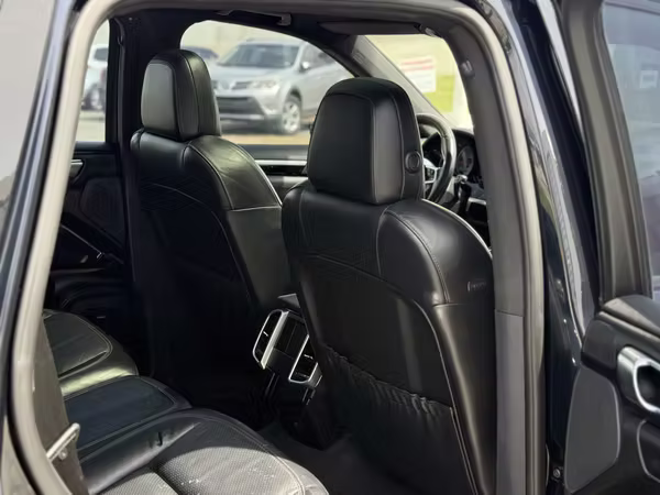 Porche cayenne  2015
