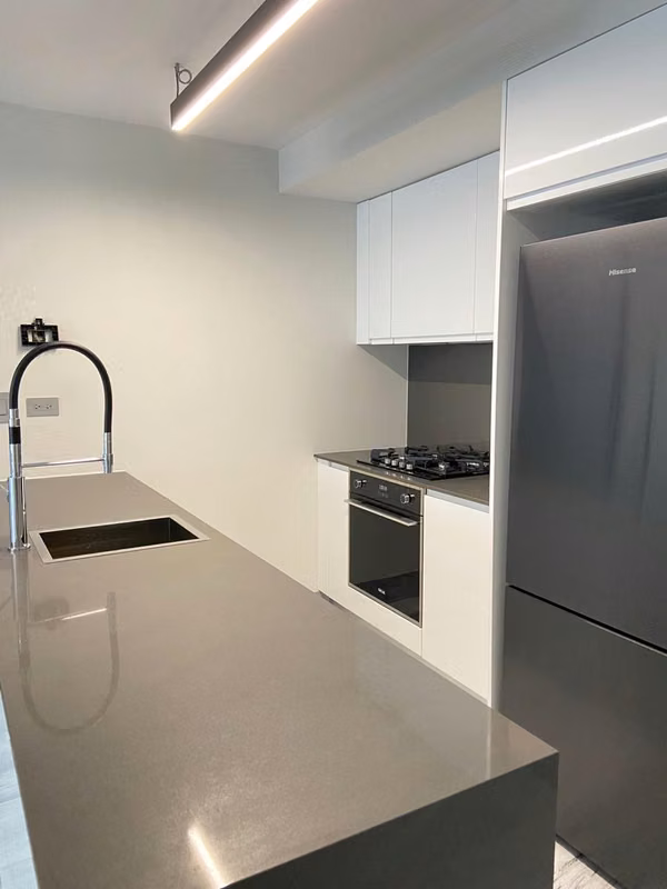 APARTMENT IN A LUXURY BUILDING ON BALBOA AVENUE FOR RENT