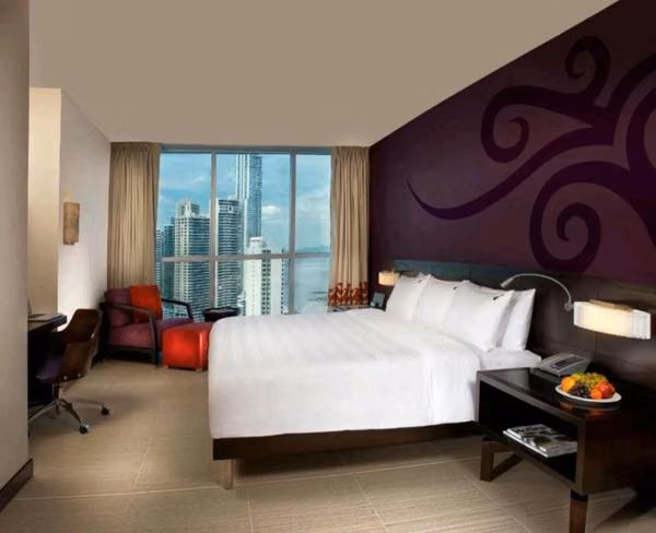 Alquilo lujoso Apartamento en Hotel Megapolis con Vista al Mar