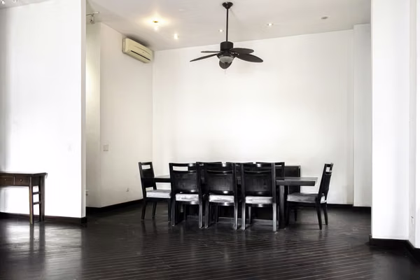 Selling House in Casco Antiguo