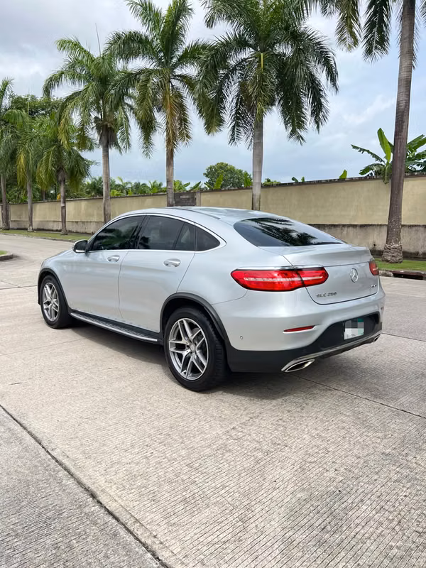 MERCEDES BENZ GLC 200
