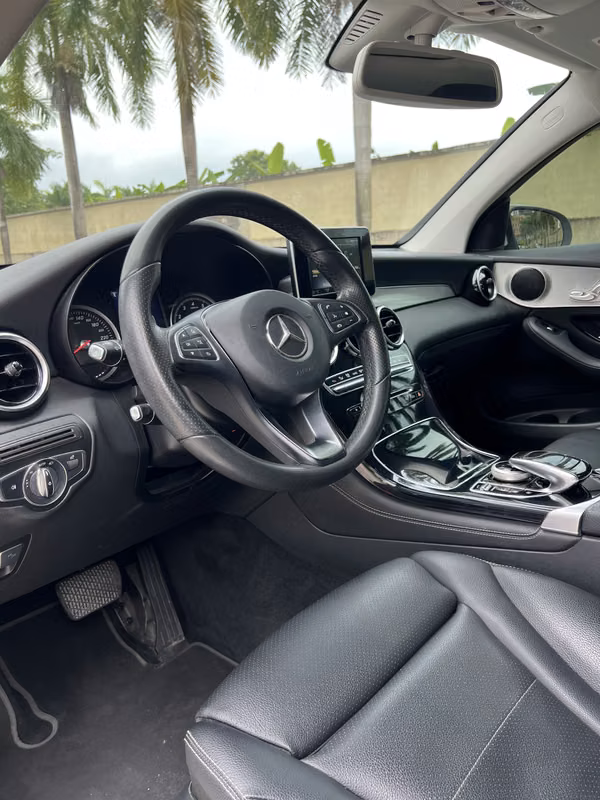 MERCEDES BENZ GLC 200
