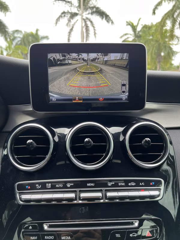 MERCEDES BENZ GLC 200