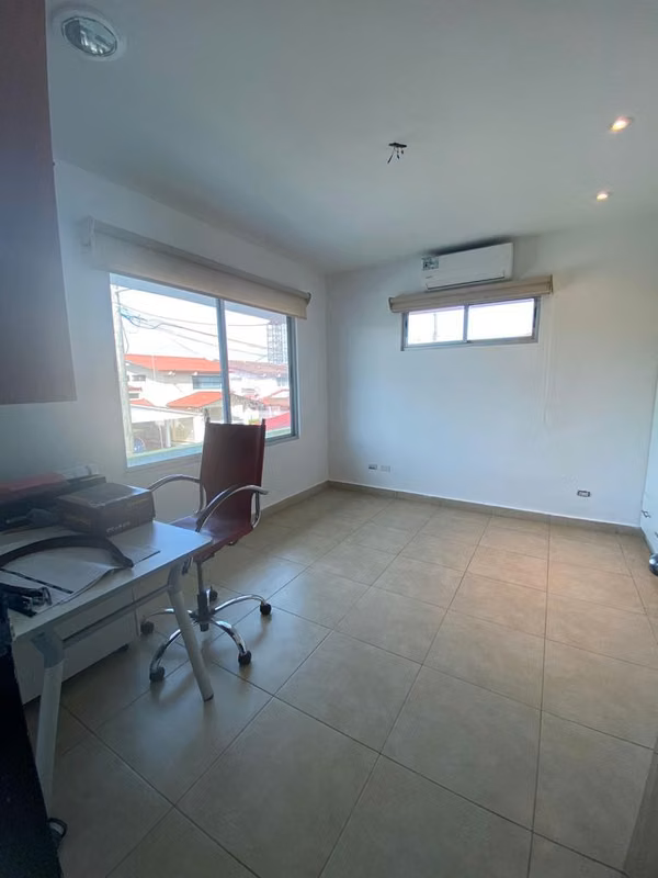 HOUSE WITH POOL FOR RENT IN LINDA VISTA