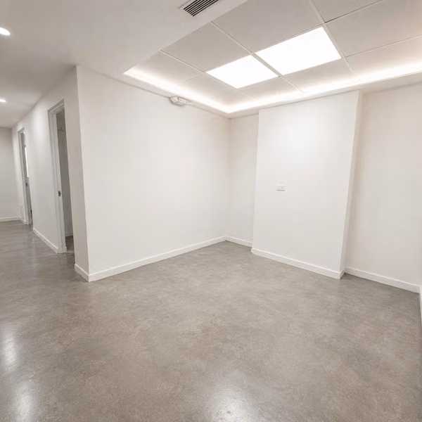 Commercial Space for Rent at Royal Center, Marbella | 94 m² | $1,900 Negotiable
