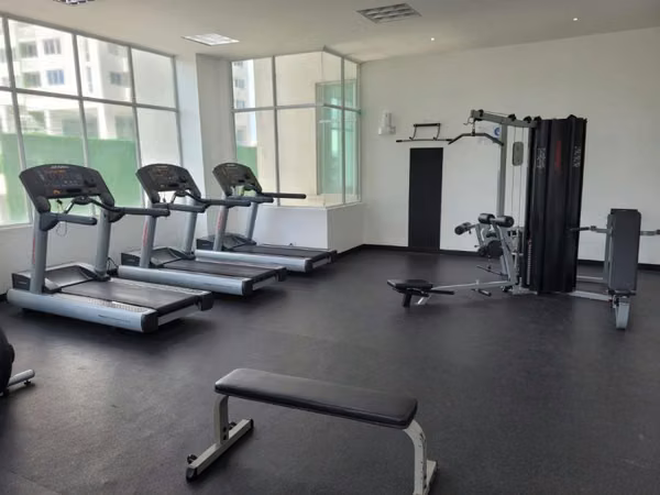 Apartment for Sale in Edison Park, 2 Bedrooms, 1 Bathroom, 69 sq m, $138,000 VL