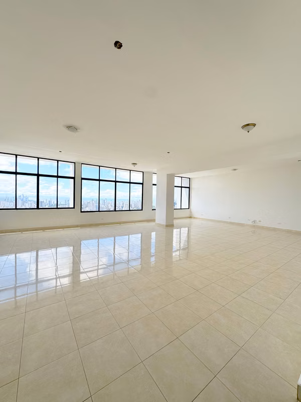 SALE OR RENTAL OF PENTHOUSE IN PH ELITE 400 TWO SEAS